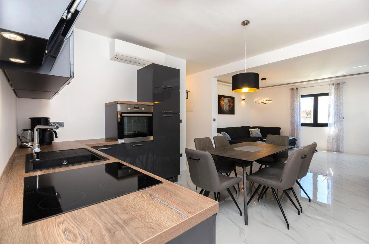 Apartments Villa Casia Srima Εξωτερικό φωτογραφία