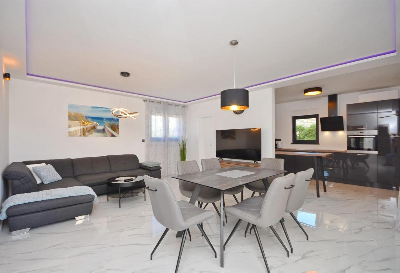 Apartments Villa Casia Srima Εξωτερικό φωτογραφία